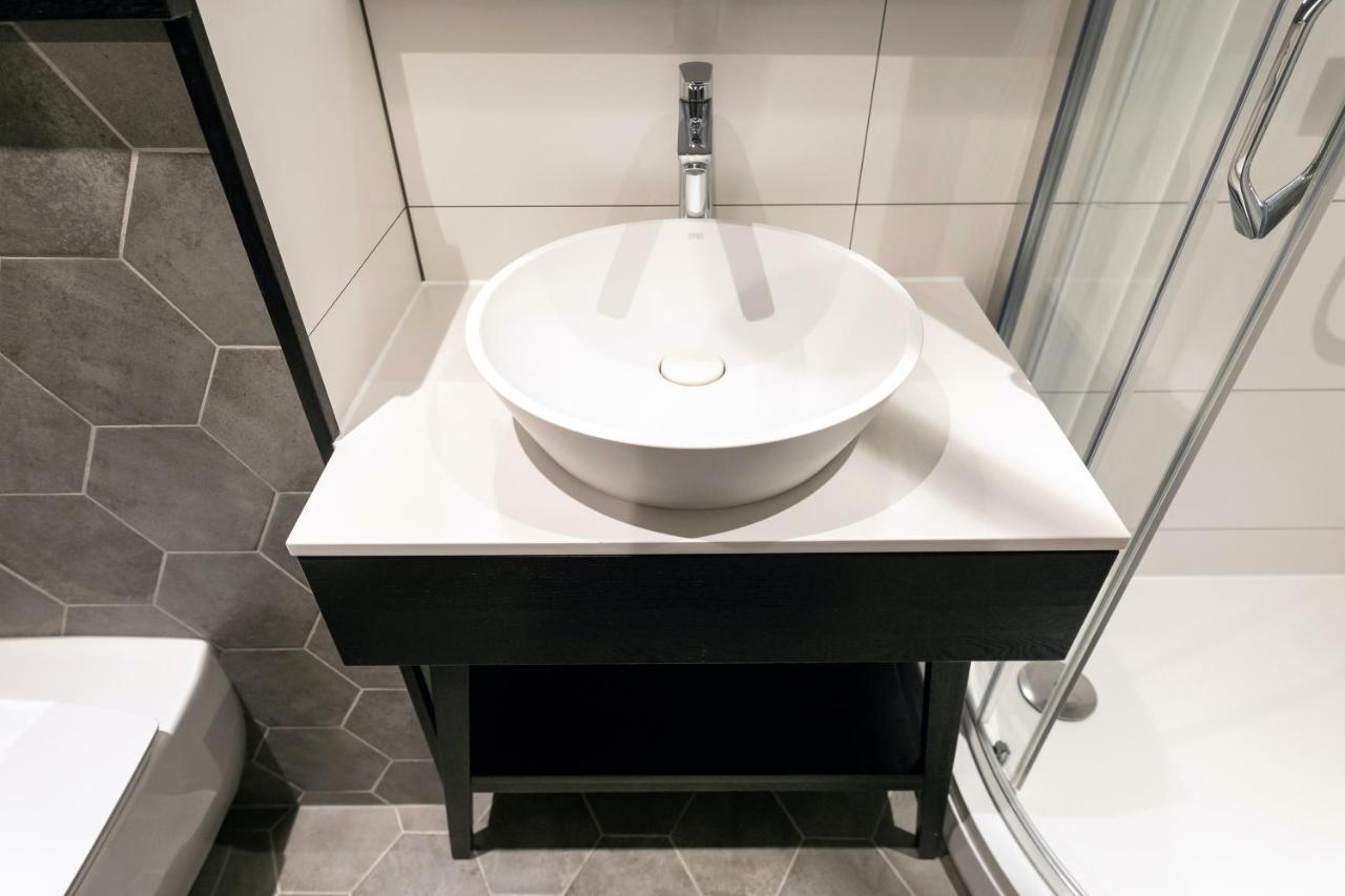 Brand New, Family-Friendly With A Great Location - Moon Apartment Βέντσπιλς Εξωτερικό φωτογραφία