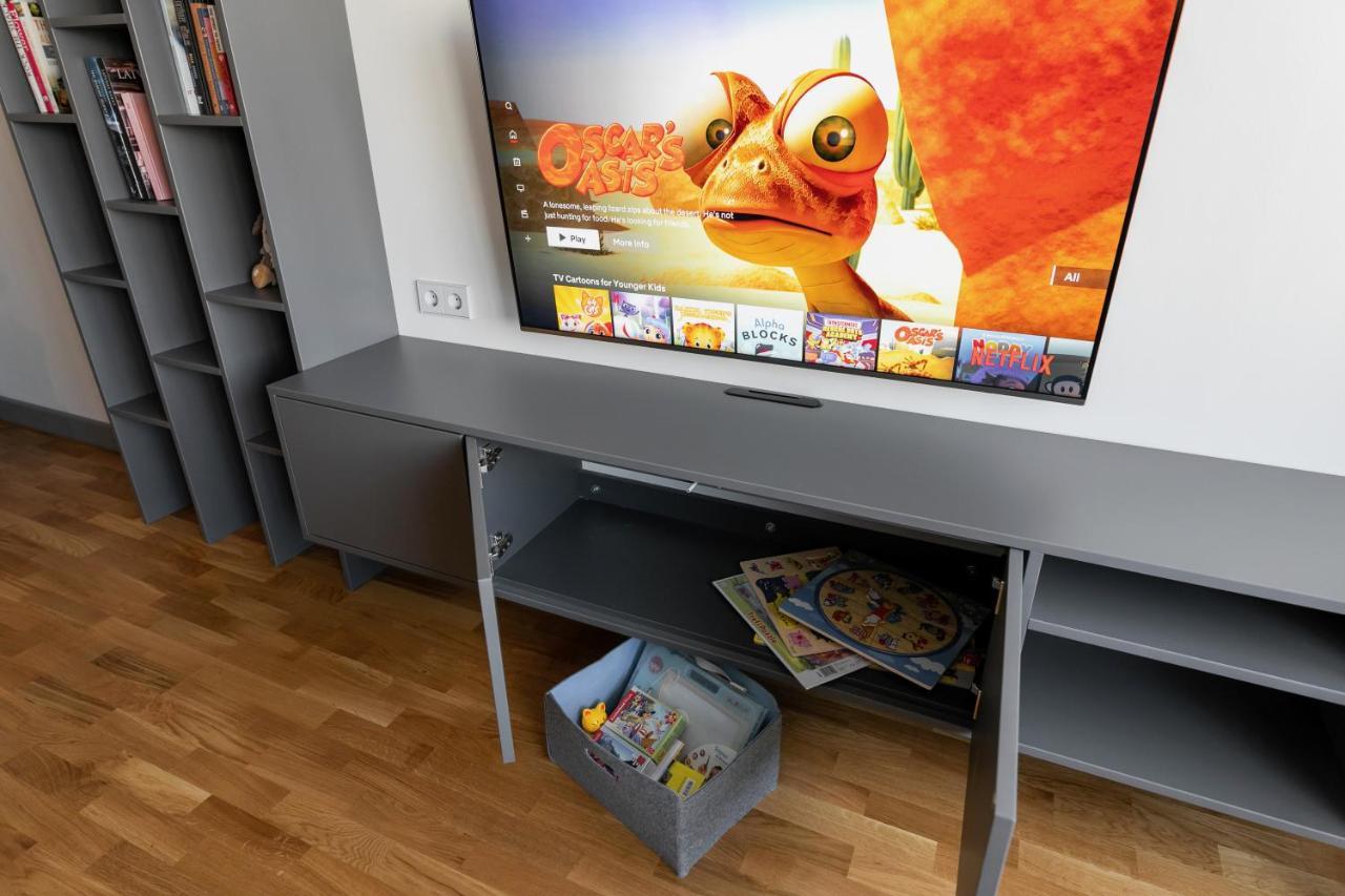 Brand New, Family-Friendly With A Great Location - Moon Apartment Βέντσπιλς Εξωτερικό φωτογραφία
